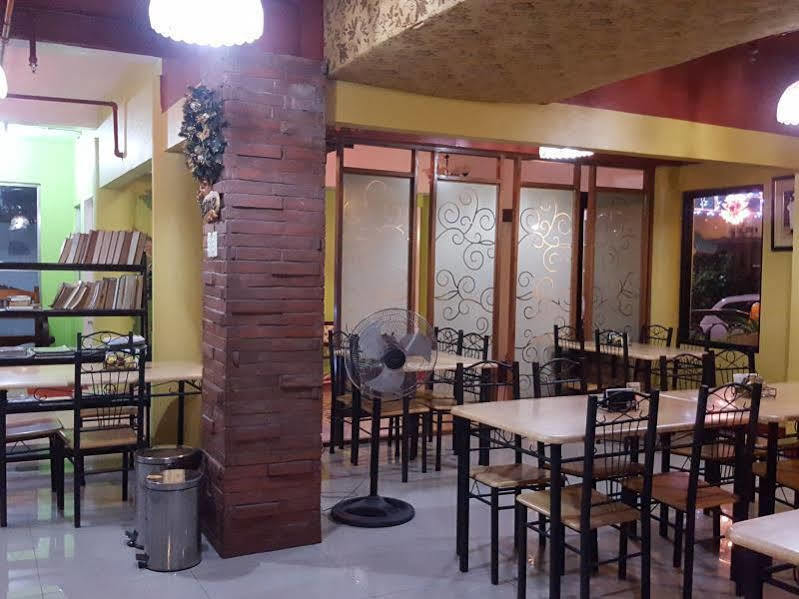 Pacific Pensionne Cebu Exterior photo